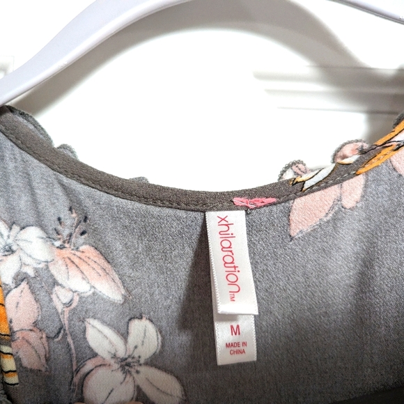 Short dress or long tunic top size M Gray with flowers - Picture 3 of 5